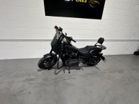 HARLEY-DAVIDSON Softail