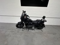 HARLEY-DAVIDSON Softail