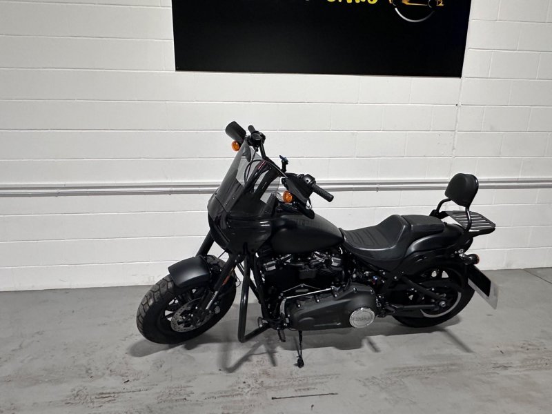 HARLEY-DAVIDSON Softail