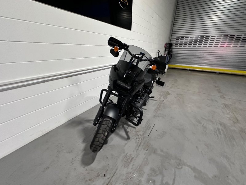 HARLEY-DAVIDSON Softail