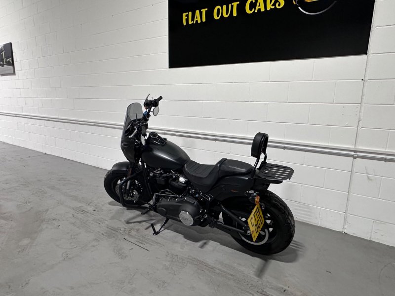 HARLEY-DAVIDSON Softail