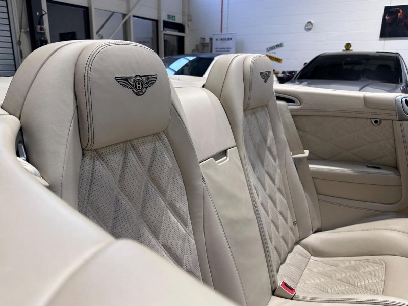 BENTLEY CONTINENTAL