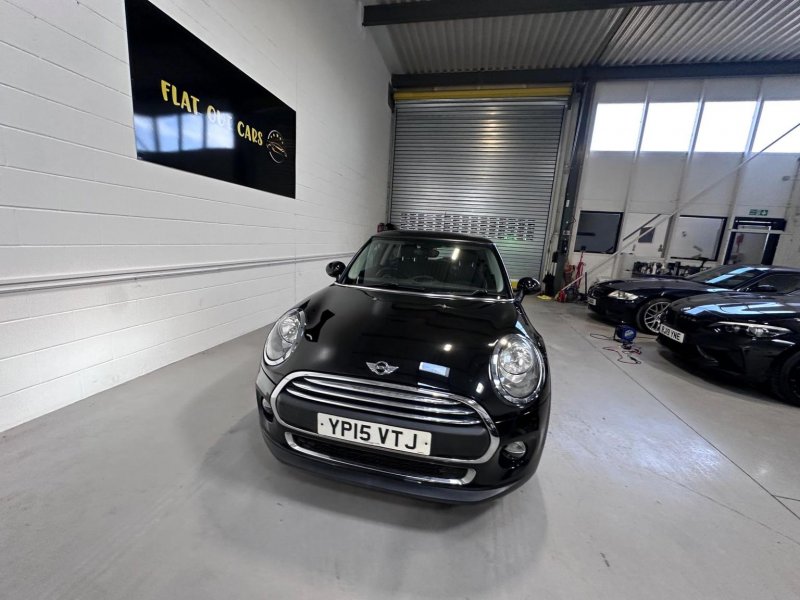 MINI HATCH