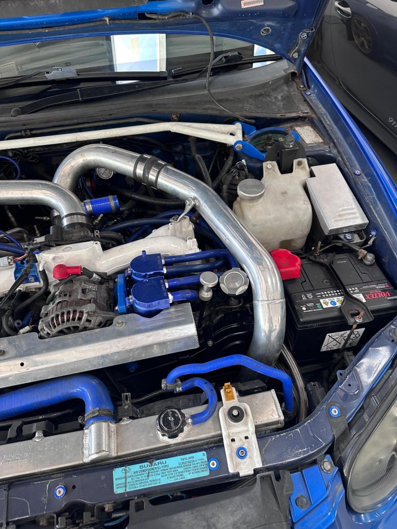 SUBARU IMPREZA