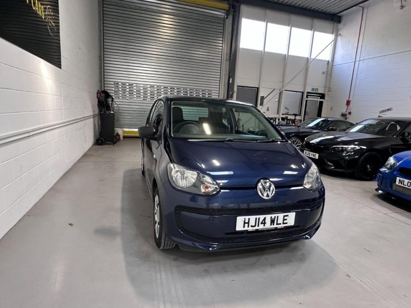 VOLKSWAGEN UP