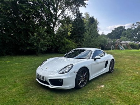 PORSCHE